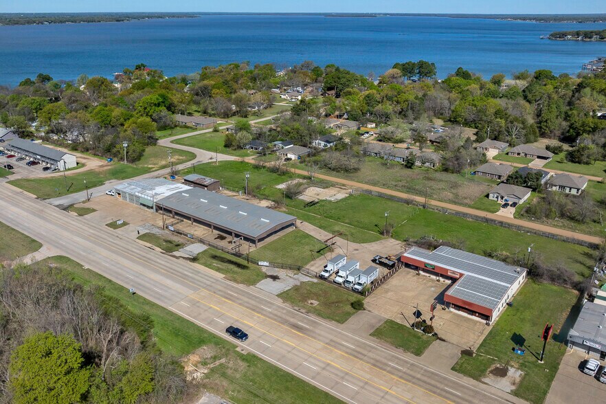 More Photos Of 2824 W Main St, Gun Barrel City General Retail For Lease