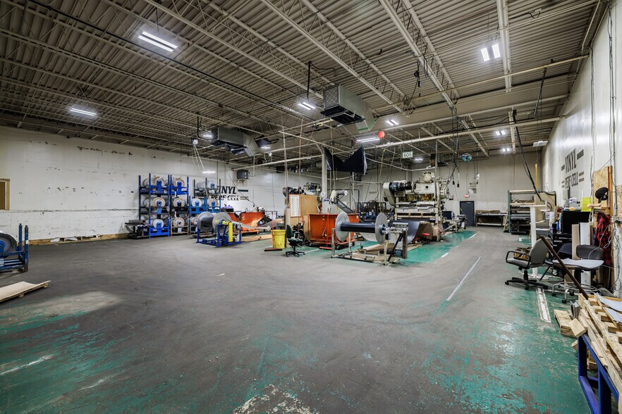 More Photos Of 100 Pixley Industrial Pky, Rochester Manufacturing For Sale