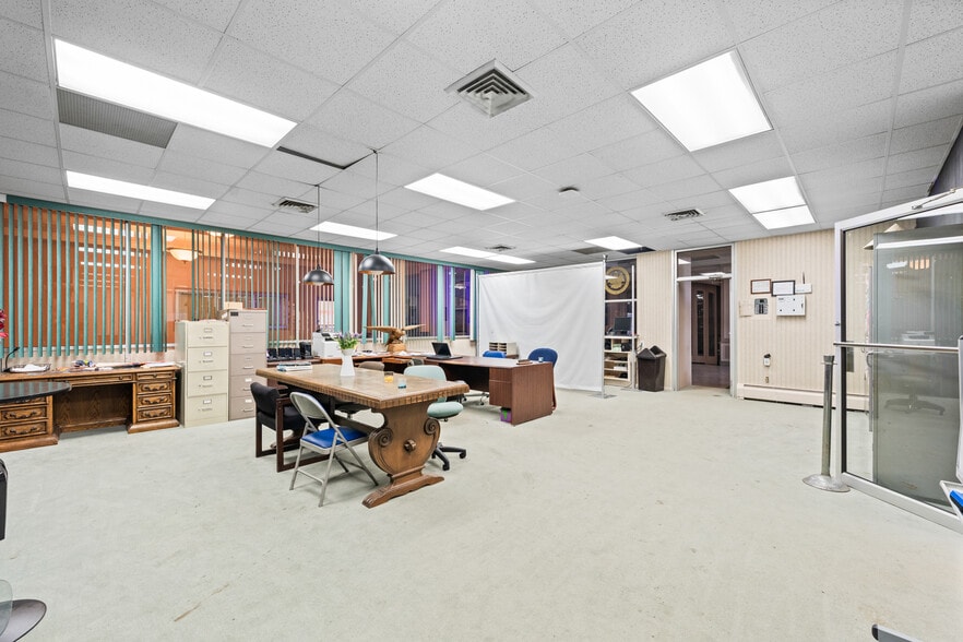 More Photos Of 3615 Euclid Ave, Cleveland Theater Concert Hall For Sale