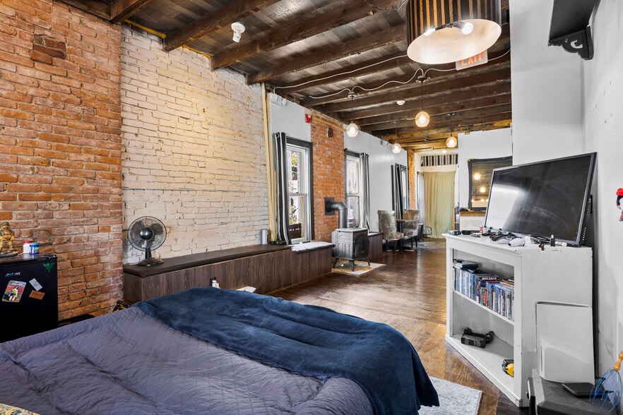 More Photos Of 764 1/2 Eastern Ave, Schenectady Restaurant For Sale