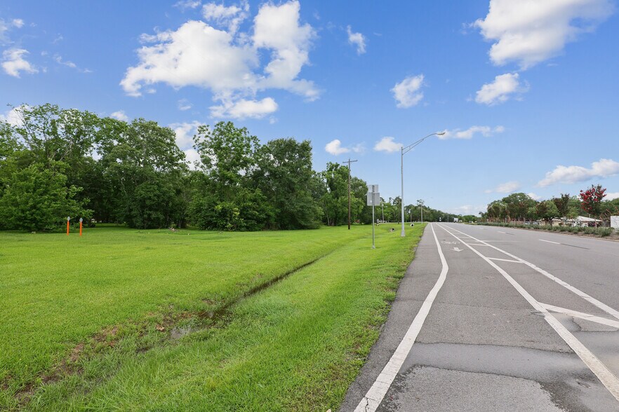 More Photos Of 508 Wakefield Dr, League City Land For Sale