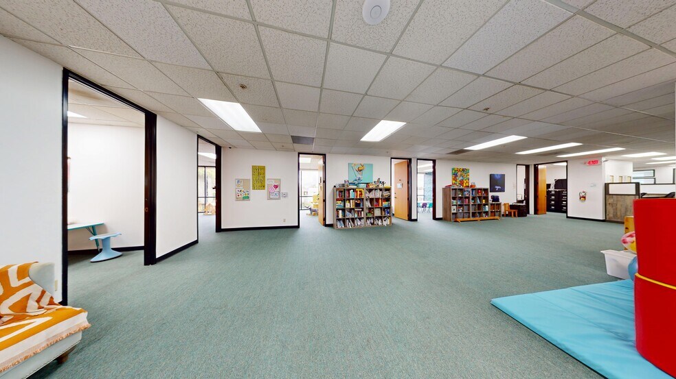 More Photos Of 1000 Calle Amanecer, San Clemente Light Manufacturing For Sale