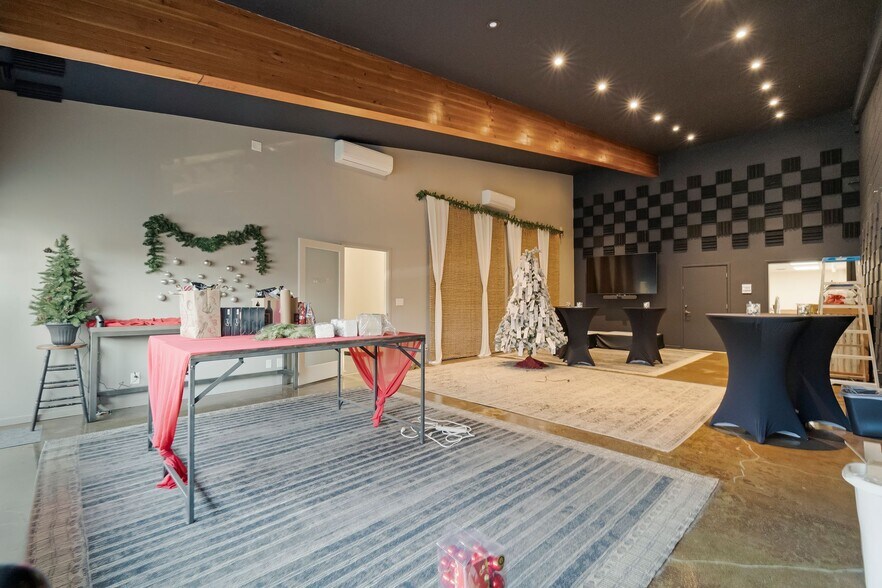 More Photos Of 300-308 Salem St, Chico Office For Sale