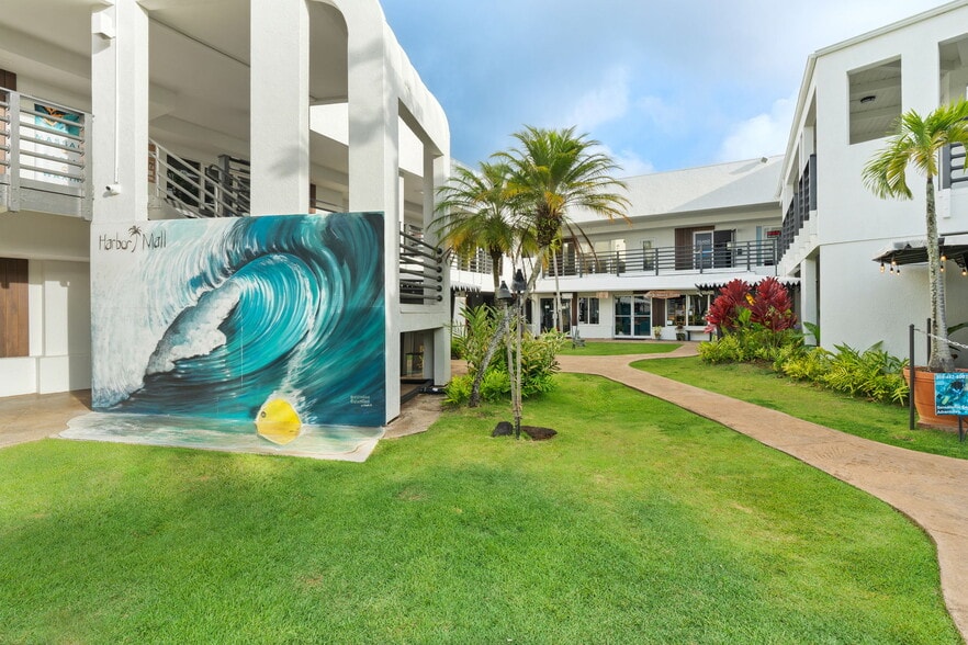 More Photos Of 3501 Rice St, Lihue Freestanding For Lease