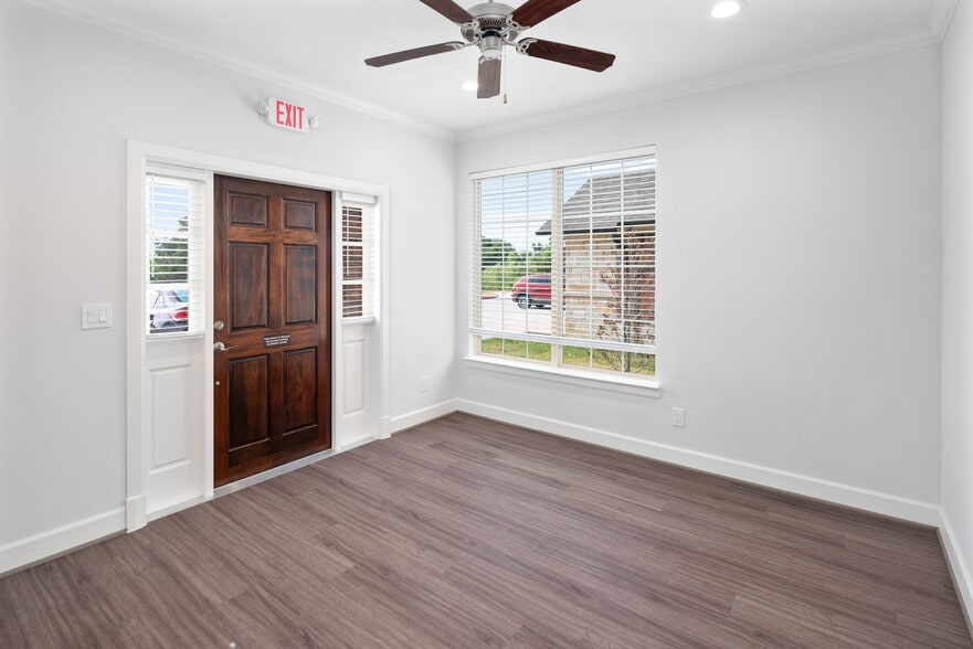 More Photos Of 8951 Collin McKinney Pky, McKinney Unknown For Lease