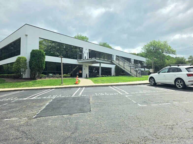 More Photos Of 1 Executive Blvd, Suffern Office For Lease