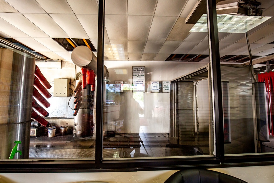 More Photos Of 6465 Leetsdale Dr, Denver Carwash For Sale