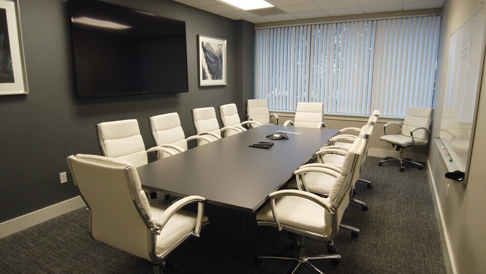 More Photos Of 124 Marriott Dr, Tallahassee Office For Lease