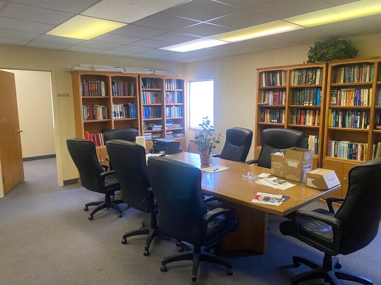 More Photos Of 1453 W 820 N, Provo Manufacturing For Sale