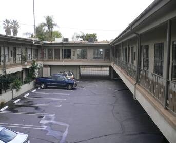 More Photos Of 5301 Laurel Canyon Blvd, North Hollywood Office Residential For Lease
