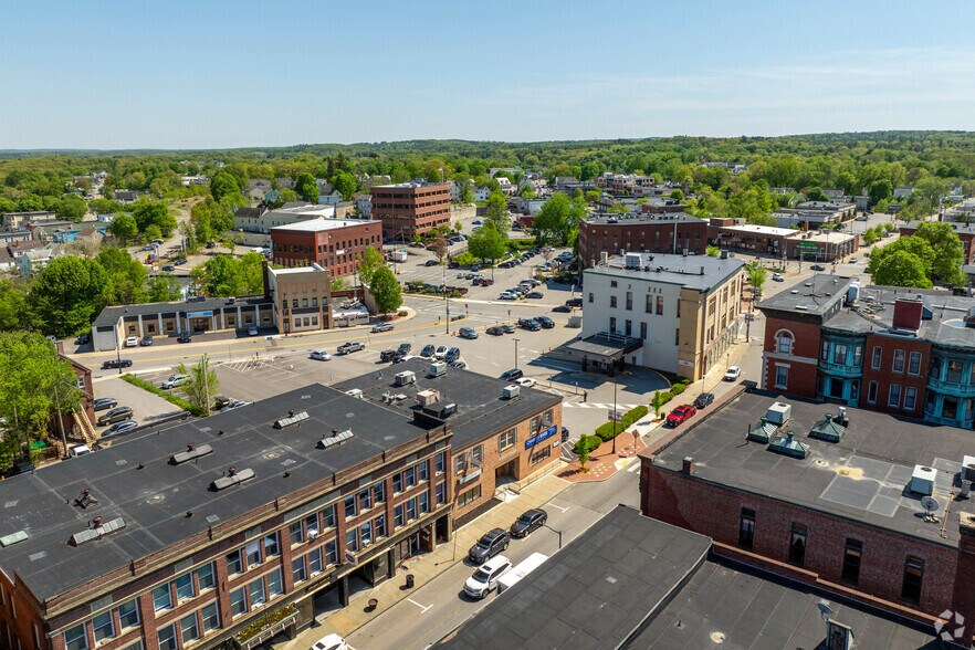 More Photos Of 29 Main St, Leominster Office For Lease