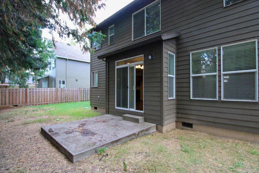 More Photos Of 7610-7640 Maebelle Ln NE, Salem Apartments For Sale