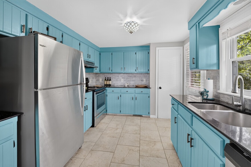 More Photos Of 112 Honolulu Ct, Hot Springs Specialty For Sale