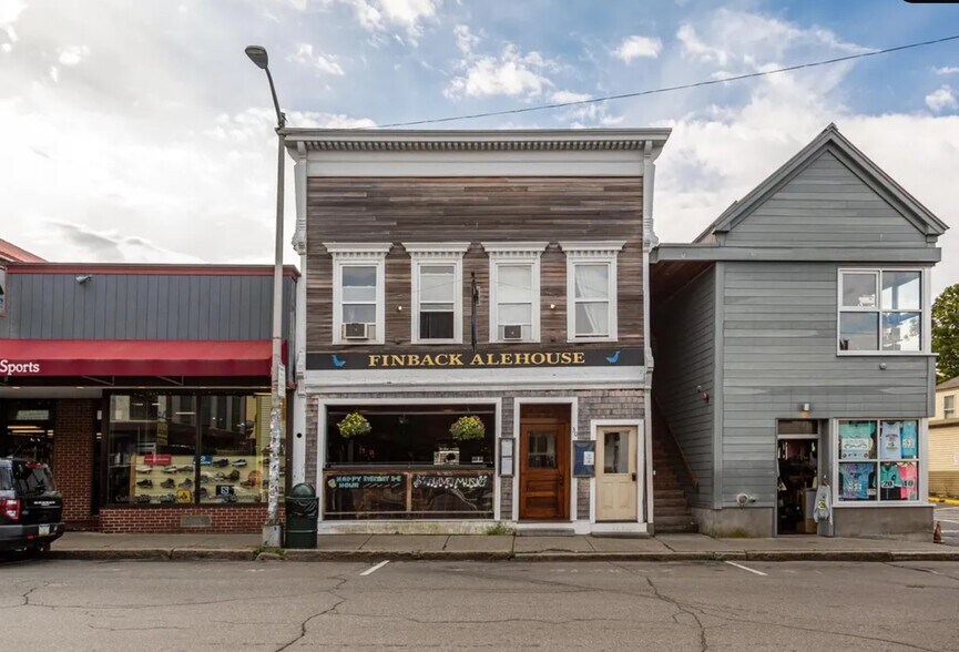 Primary Photo Of 30 Cottage St, Bar Harbor Storefront Retail Residential For Sale