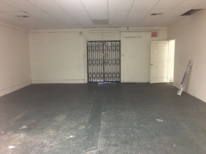 More Photos Of 341 S Palm Ave, Alhambra Warehouse For Lease