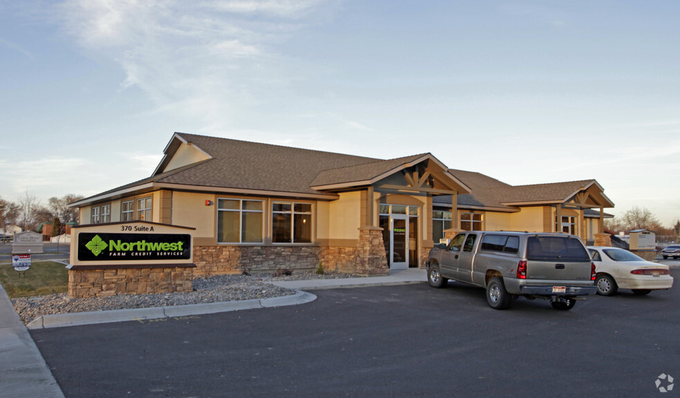 Primary Photo Of 370 N Meridian St, Blackfoot Office For Lease