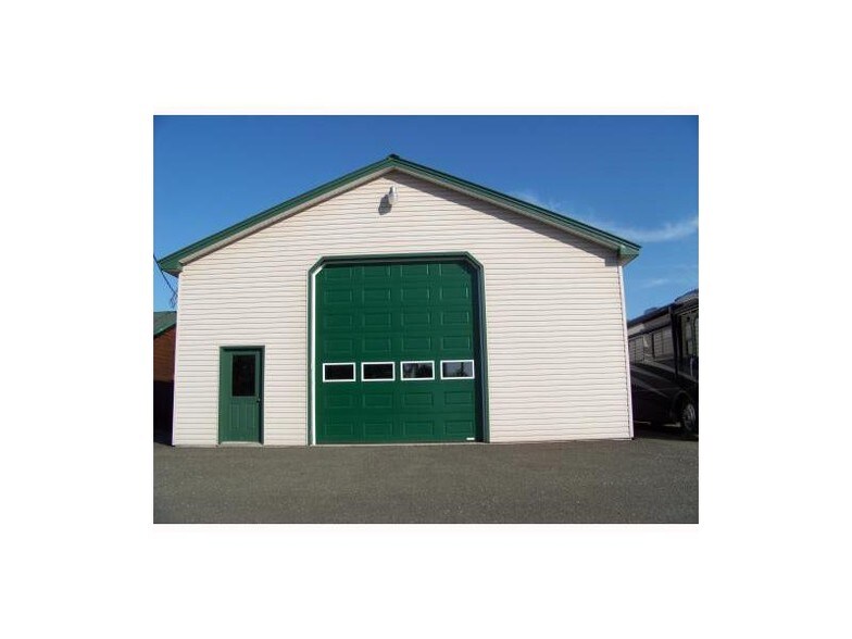 More Photos Of 1746 Bangor Rd, Linneus Auto Dealership For Sale