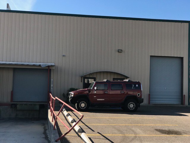 More Photos Of 1305 E Pecan Ave, McAllen Warehouse For Lease
