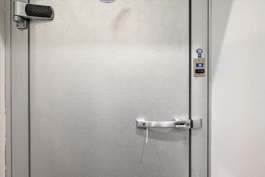 More Photos Of 2130 Stone Rd, Cape Charles Restaurant For Sale