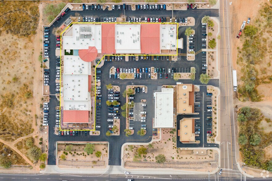 More Photos Of 711 E Carefree Hwy, Phoenix Unknown For Lease