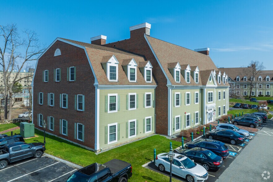 More Photos Of 8 Cedar St, Woburn Medical For Sale