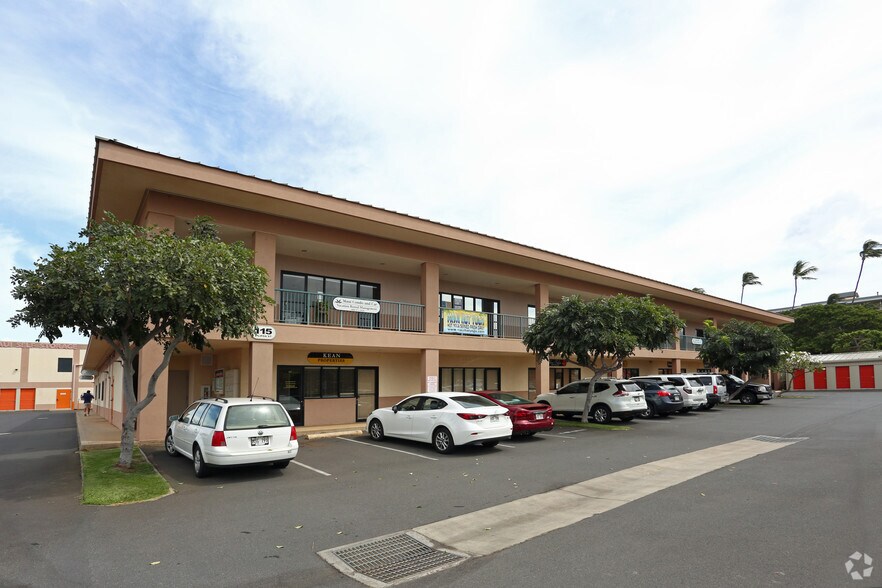 More Photos Of 115 E Lipoa St, Kihei Self Storage For Lease