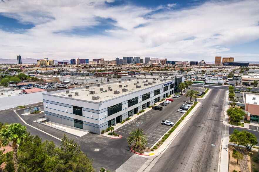 More Photos Of 5475 S Decatur Blvd, Las Vegas Research And Development For Lease