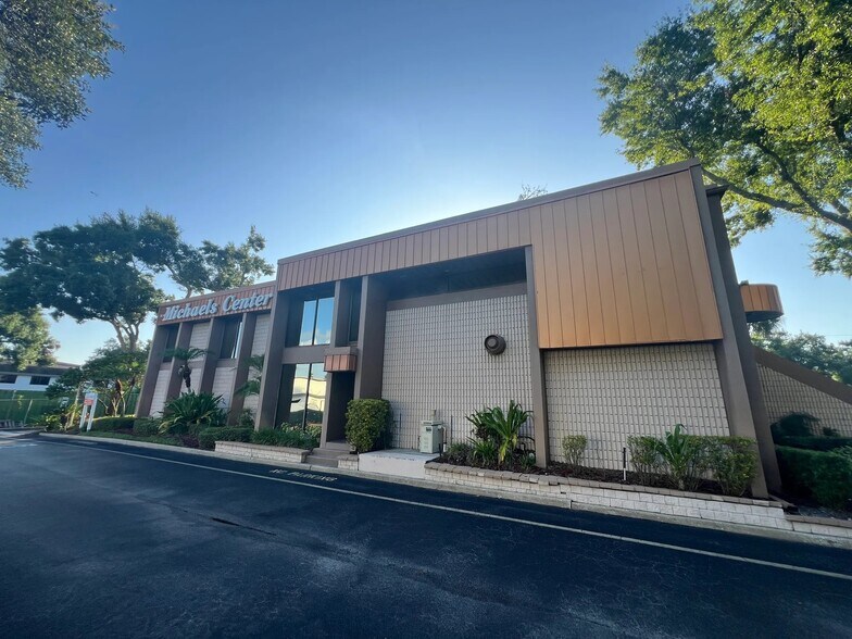 More Photos Of 7815 N Dale Mabry Hwy, Tampa Office For Lease