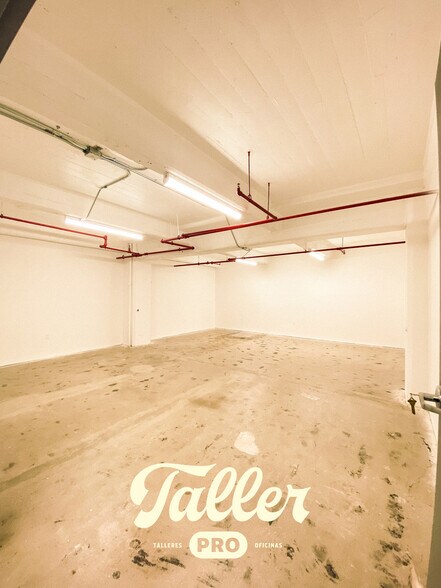 More Photos Of 901 E 31st St, Los Angeles Manufacturing For Lease
