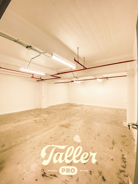 More Photos Of 901 E 31st St, Los Angeles Manufacturing For Lease