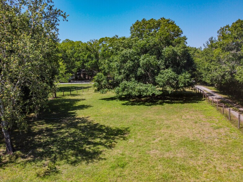 More Photos Of 14831 Shaw Rd, Tampa Land For Sale