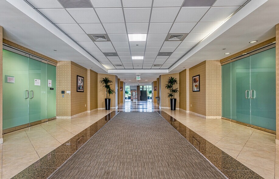 More Photos Of 3802 Corporex Park Dr, Tampa Office For Lease