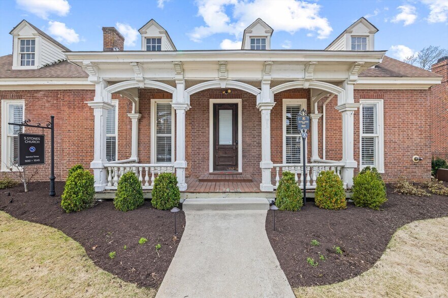 More Photos Of 236 2nd Ave S, Franklin Storefront Retail Office For Sale