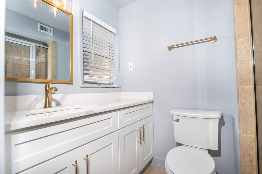 More Photos Of 3057 Pharr Court North Ct NW, Atlanta Multifamily For Sale