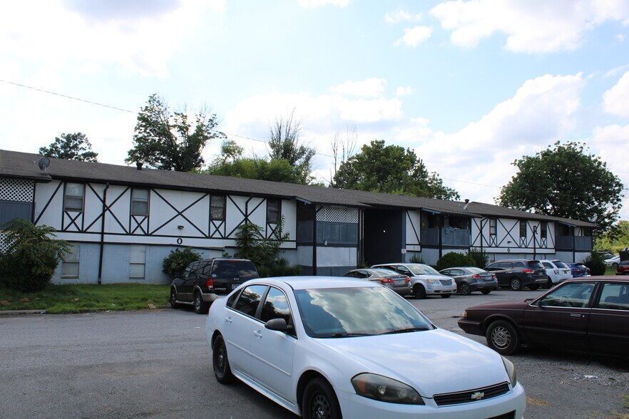 More Photos Of 270 Tampa Dr, Nashville Apartments For Sale