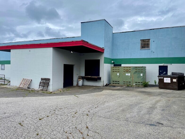 More Photos Of 73 River St, Bridgeport Manufacturing For Lease