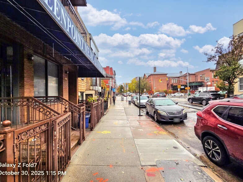 More Photos Of 146 Norman Ave, Brooklyn Apartments For Lease