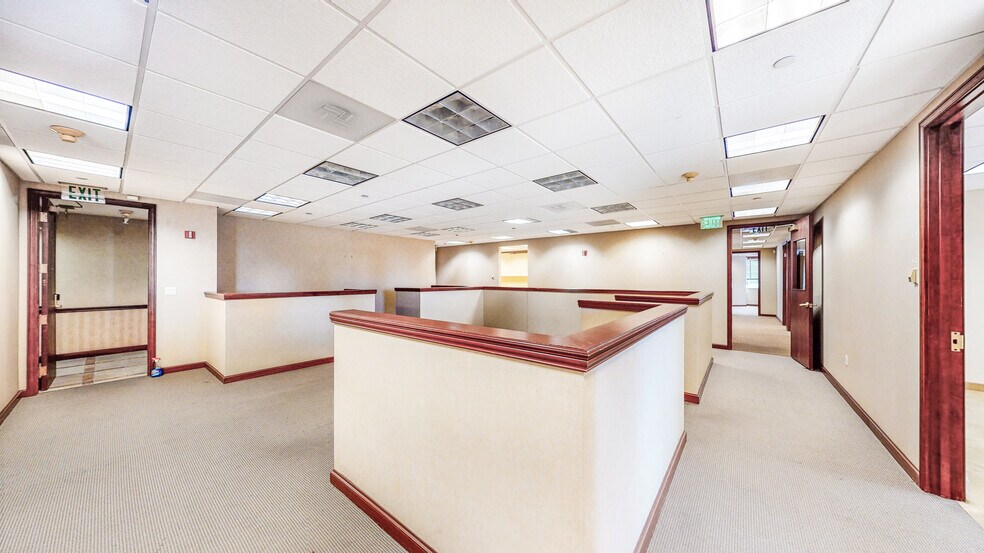 More Photos Of 1200 Brickell Ave, Miami Office For Sale