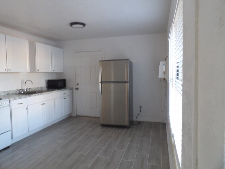 More Photos Of 14975 1st St E, Madeira Beach Apartments For Sale