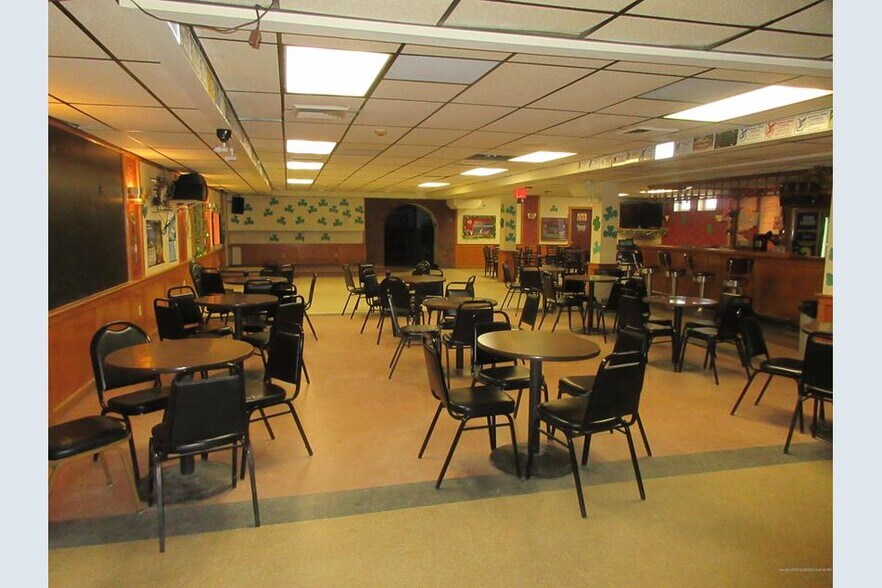 More Photos Of 22 Atlantic Ave, Brewer Manufacturing For Sale