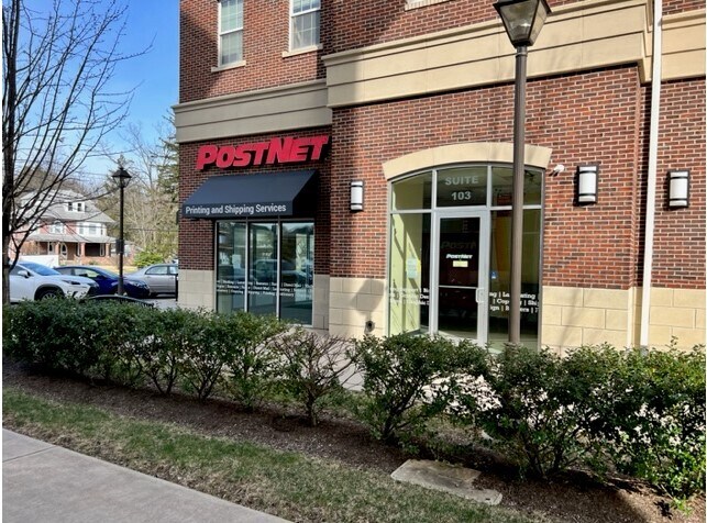 More Photos Of 100 Campus Town Cir, Ewing General Retail For Lease