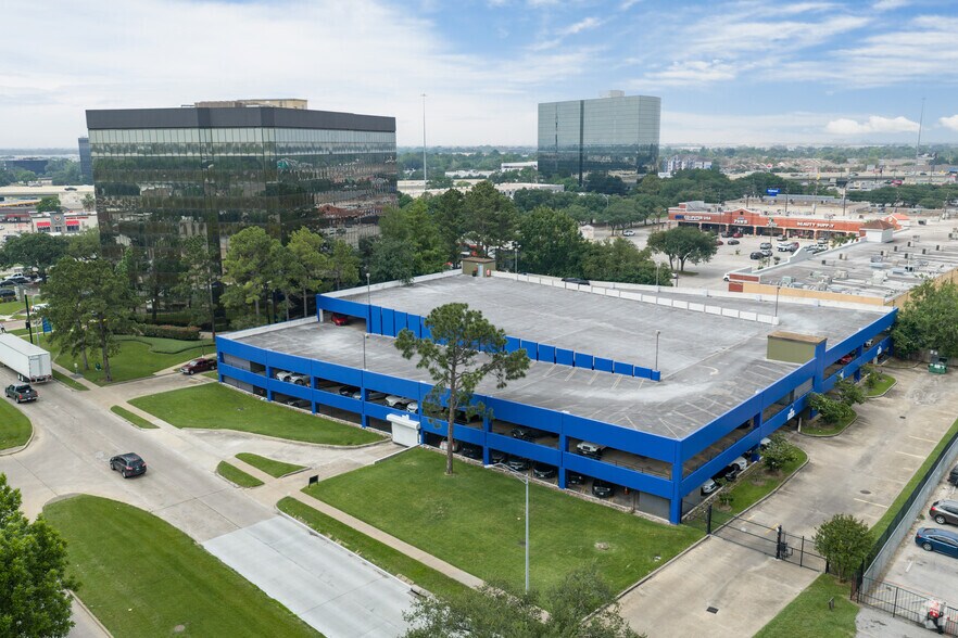 More Photos Of 7600 W Tidwell Rd, Houston Office For Lease