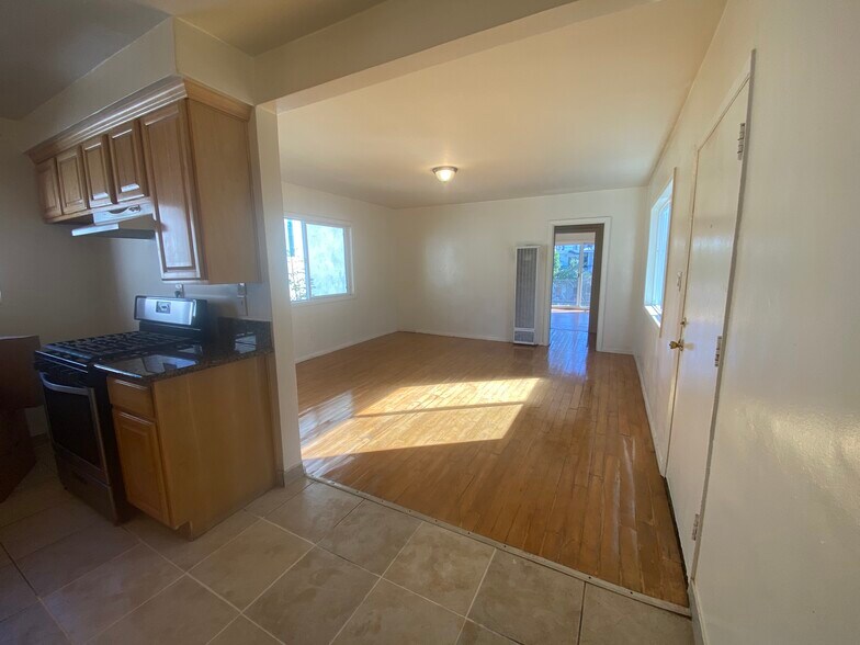 More Photos Of 8435 Willis Ave, Panorama City Apartments For Sale