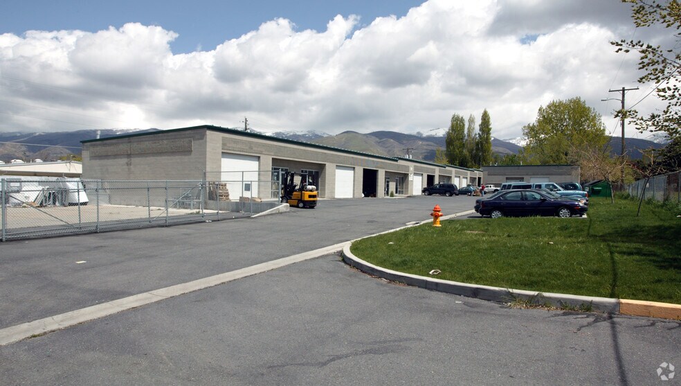 More Photos Of 440 W 200 N, Bountiful Warehouse For Lease