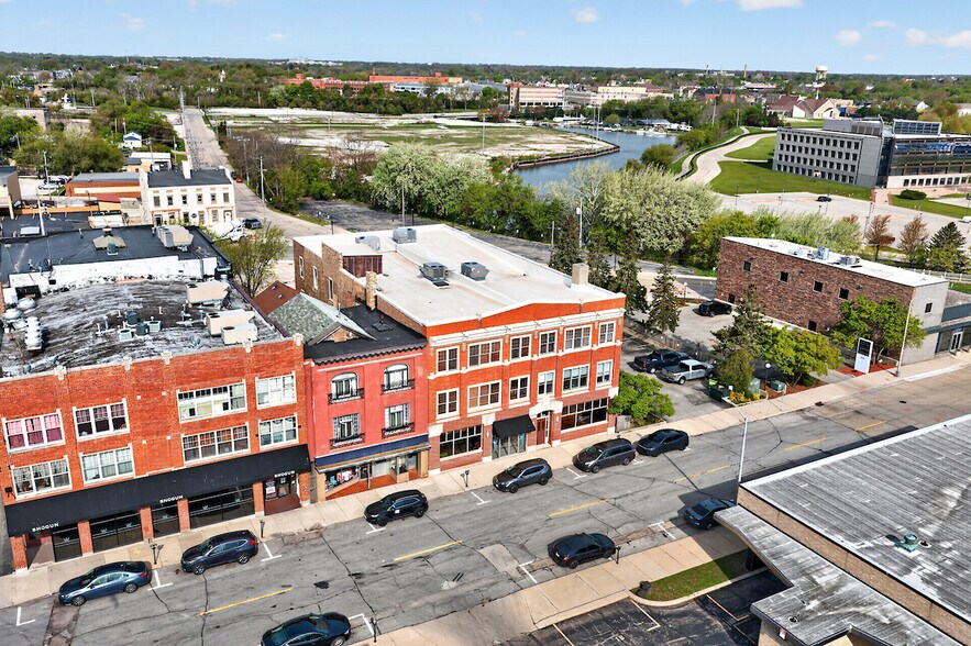 More Photos Of 510 College Ave, Racine Storefront Retail Office For Sale