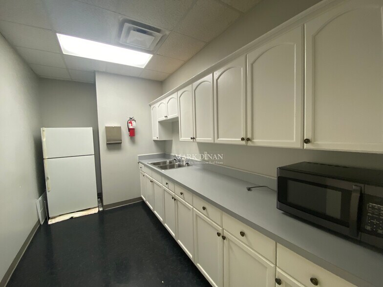 More Photos Of 205 Cloverdale Cir, Alabaster Flex For Lease