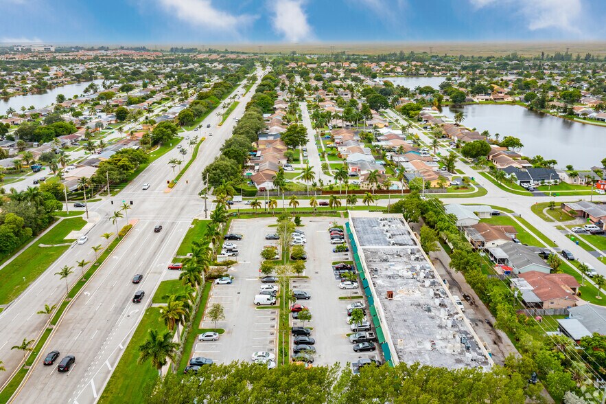 More Photos Of 11431-11461 W Oakland Park Blvd, Sunrise Unknown For Lease