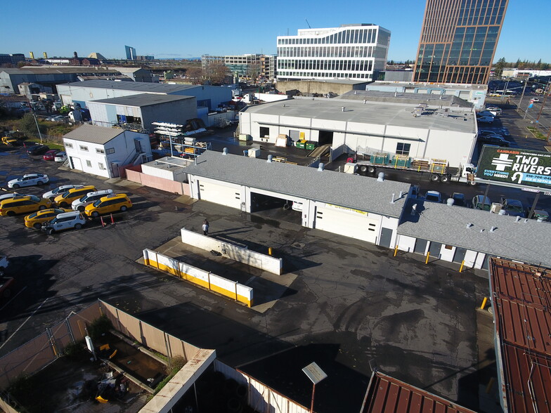More Photos Of 900 Richards Blvd, Sacramento Warehouse For Sale
