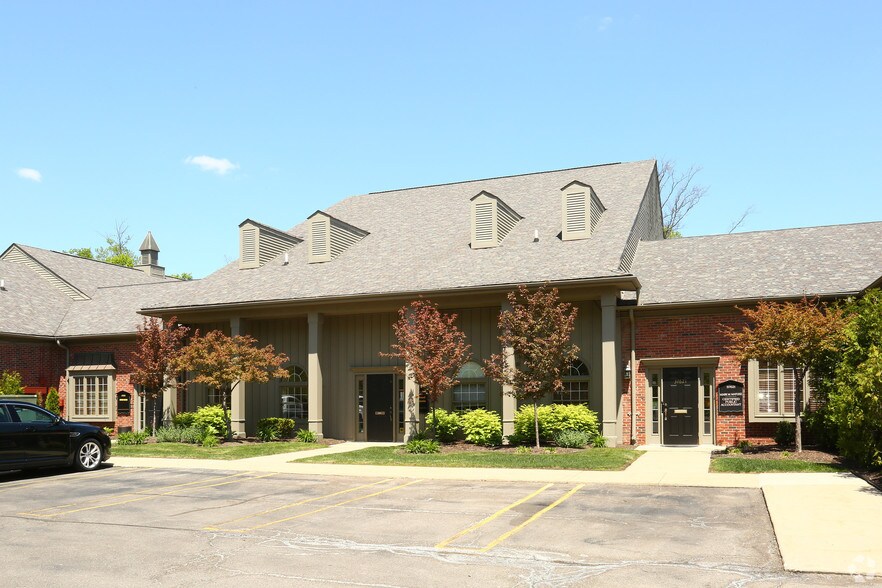 More Photos Of 37601-37649 Pembroke Ave, Livonia Office For Lease