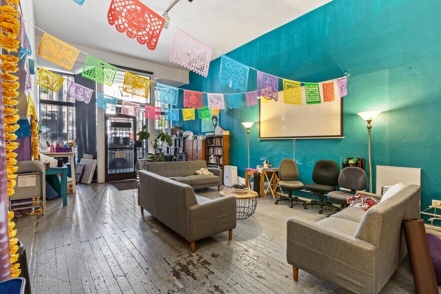 More Photos Of 423-433 S Van Ness Ave, San Francisco Apartments For Sale